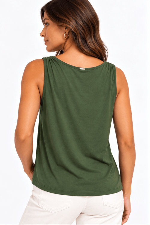 Blusa malha decote ondas degrade floresta,.